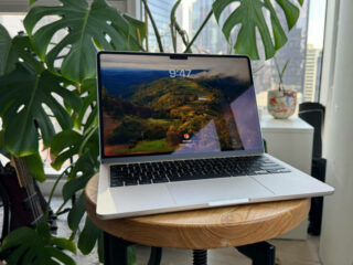 Apple-MacBook-Air-M3-review-1176×784-2
